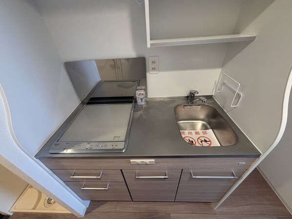 セレニテ新大阪プリエの物件内観写真